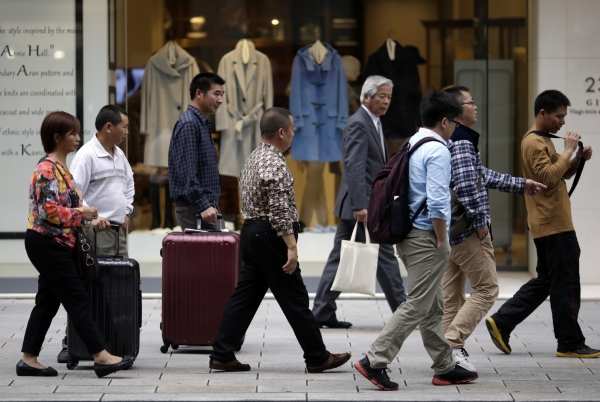 인력난에 허덕이는 일본 경제계가 외국인 노동자 수용확대를 호소하면서 새로운 체류자격 신설 방침이 결정됐다. (사진=뉴시스)