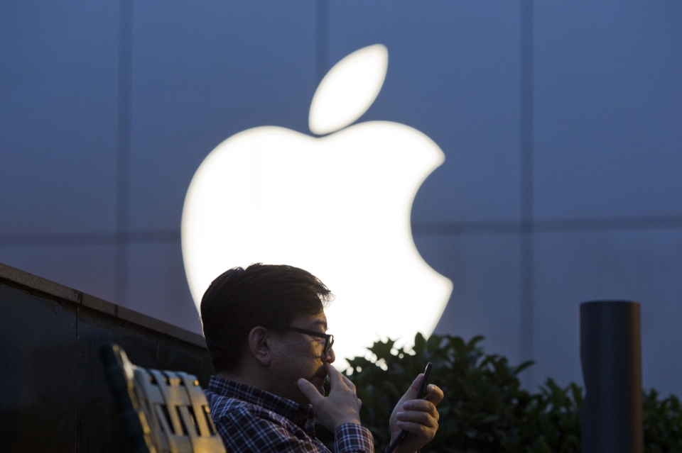 애플, 모바일 결제 서비스인 '알리페이(Alipay)'와 제휴해 무이자 융자 제공 (사진=AP/뉴시스)