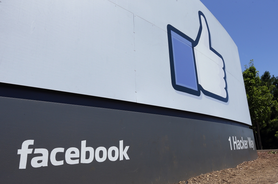 페이스북, "폭력과 증오 조장하는 극단주의자" 계정 삭제키로