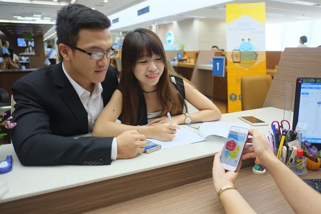 우리금융그룹이 지난 7월 베트남에서 한국계 금융 기관 최초로 AI 신용평가 모델을 도입한다. (제공=우리은행)