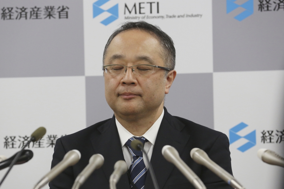 이이다 요이치 일본 경제산업성 무역관리부장이 22일 도쿄에서 한국의 지소미아 종료 유예와 관련해 기자회견을 하고 있다.(사진=뉴시스)