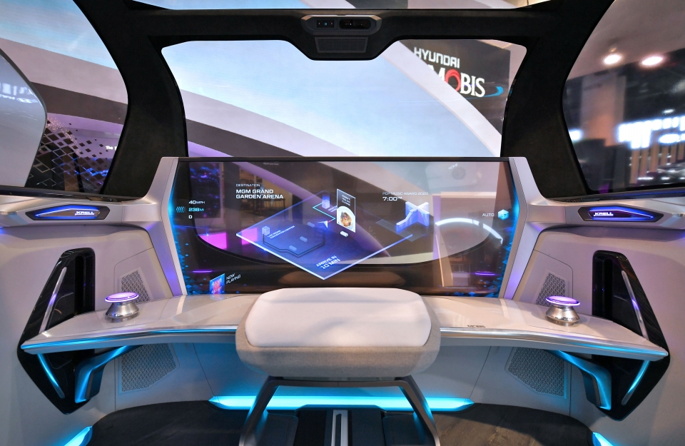 현대모비스가 올해 CES에서 공개한 도심형 자율주행 컨셉 M.Vision S에 적용된 미래 인포테인먼트 기술. (사진=현대모비스 제공)