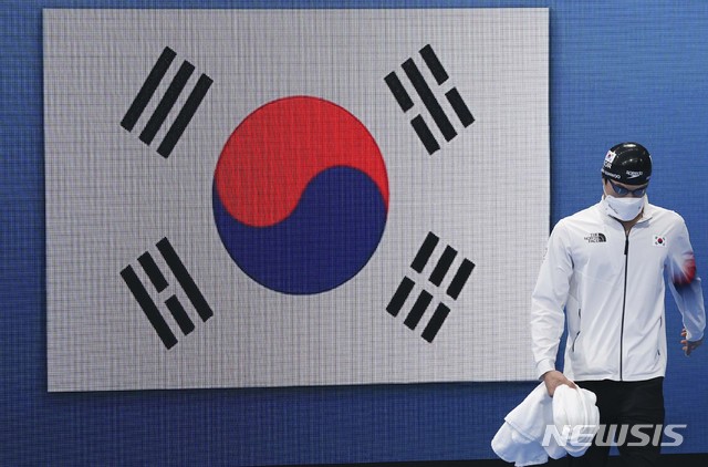 대한민국 황선우가 29일 도쿄 아쿠아틱스 센터에서 열린 2020 도쿄올림픽 남자 100m 자유형 결승에 출전하고 있다. (사진=뉴시스)