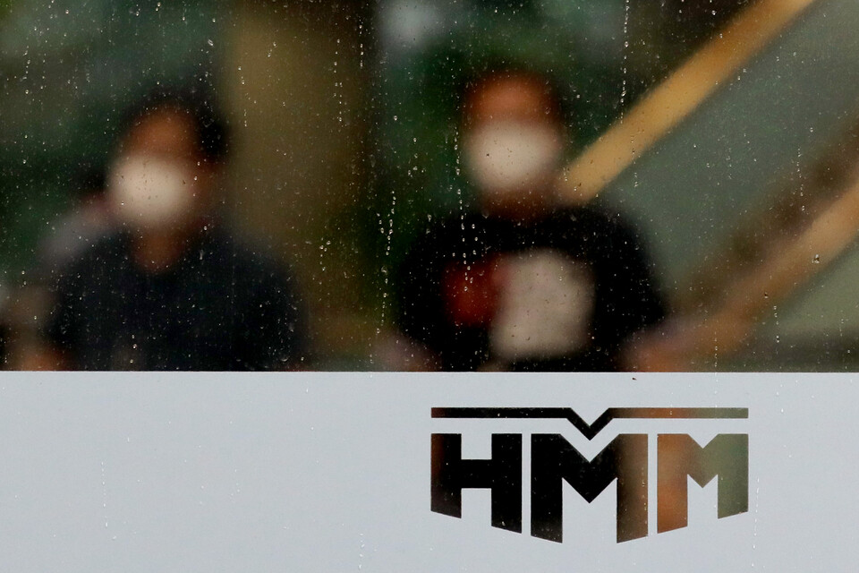 HMM 인수전에 동원과 하림, LX, 하파그로이드가 참여했다. 사진은 서울 종로구 HMM 본사 모습. [사진=뉴시스]