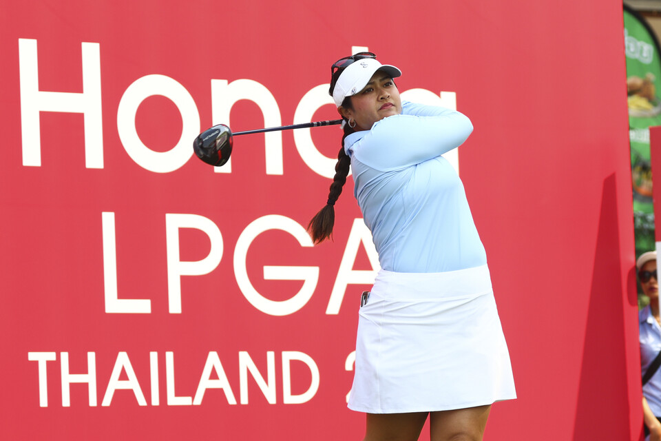 1 LPGA 2 the-lpga-logo-is-shown-here