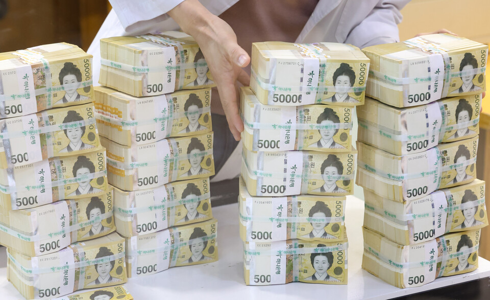 기획재정부가 발간한 ‘월간 재정동향 2월호’에 따르면 지난해 걷힌 국세 수입은 344조1000억원으로 집계됐다. [사진=뉴시스]