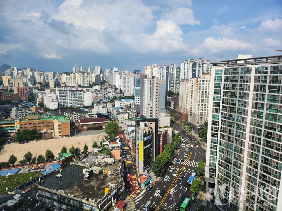 경제만랩이 국토교통부 실거래가 공개시스템 자료를 분석한 결과에 따르면,  올해 1월 서울 아파트 월세 거래에서 소형(전용면적 60㎡이하) 아파트가 차지하는 비중이 역대 최고를 기록한 것으로 조사됐다. [사진=뉴시안]