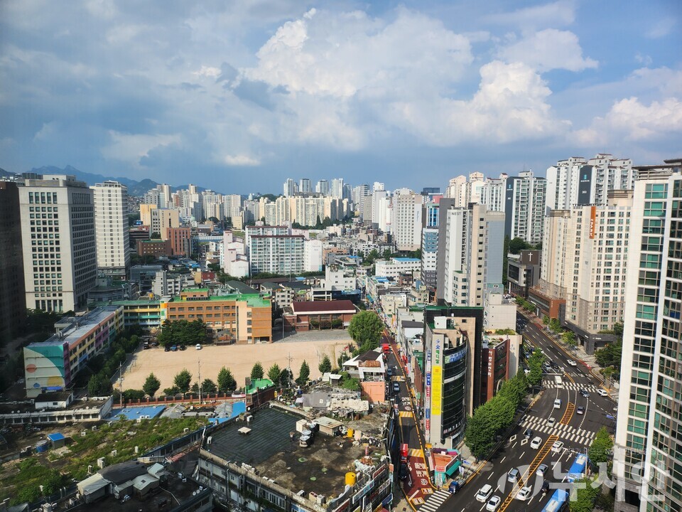 MZ세대의 지역 이탈은 수도권 지역의 주거난과 함께 일자리 경쟁도 치열하다. [사진=이태영 기자]