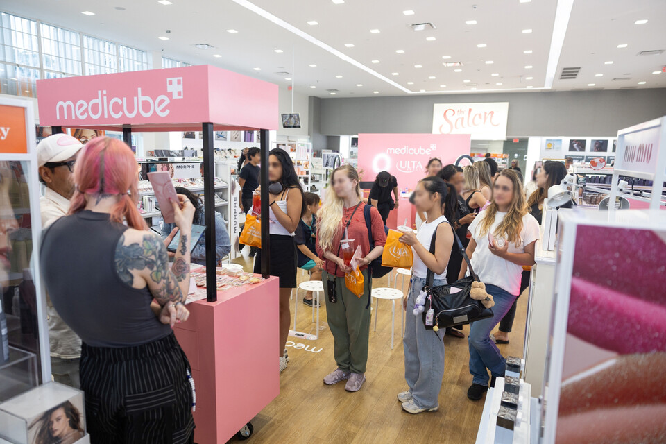 메디큐브는 울타 뷰티 입점 후 온라인 스킨케어 랭킹 1위를 차지하는 등 현지 시장에서의 확실한 존재감을 확대하고 있다. [사진=에이피알]