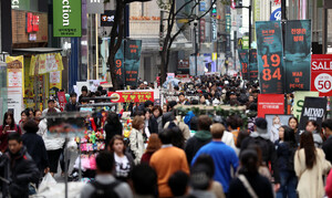 [기획-판 커진 OTA 시장(2)] "관광객 잡아라"가이드 투어·길찾기 등 시... - 뉴스 썸네일 이미지