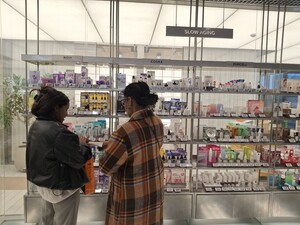 [유통포커스] 美 선케어 규제 '20년 장벽' 허물다... K-뷰티 ODM, 미국 공... - 뉴스 썸네일 이미지